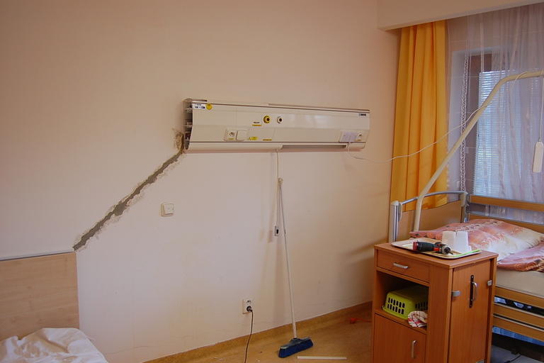 Obnova a modernizace bezpečnostního signalizačního zařízení pro pacienty 