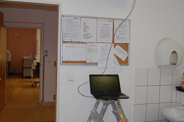 Obnova a modernizace bezpečnostního signalizačního zařízení pro pacienty 